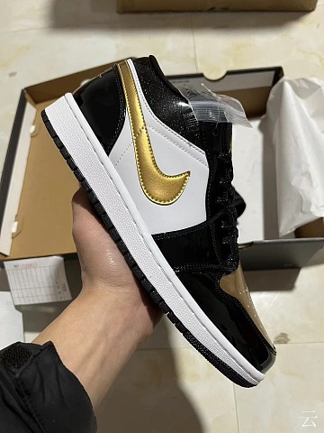 Women Jordan 1-360