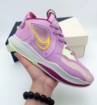 Kyrie Irving-445
