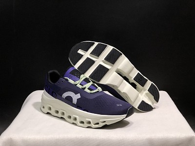 On Cloud Shoes-026